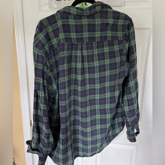 Mainly green flannel with some blue and red - size large - Picture 2 of 2